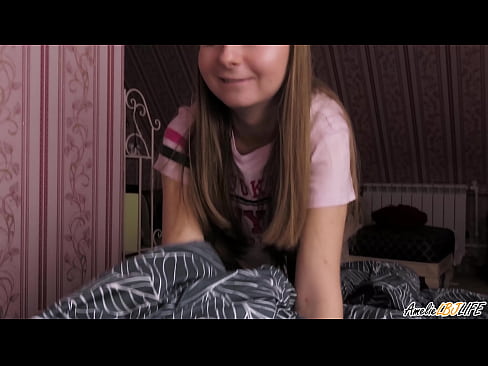 ❤️ Blondie sûget har BFF's djip en krijt cum yn 'e mûle ❌ Kwaliteitsporno op fy.porno-flix.ru ❤
